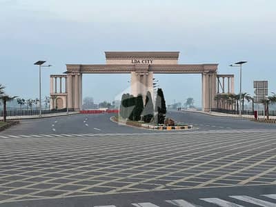 5 Marla Corner Plot For Sale In LDA City Lahore Ideal For Investment & Home