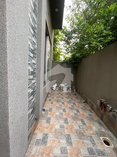 8 MARLA HOUSE FOR SALE BAHRIA TOWN LAHORE 8 MARLA HOUSE FOR SALE BAHRIA TOWN LAHORE