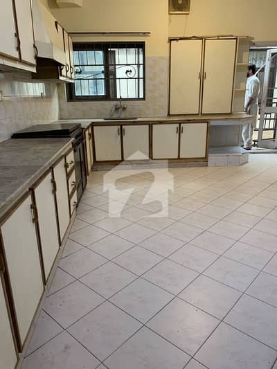 Beautiful Upper Portion For Rent in Chakala Scheme 3 Rawalpindi