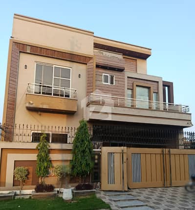 10 Marla Brand New Luxury House for Rent in LDA Avenue 1 Near to Comsats University Hot Location