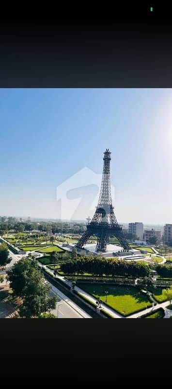 1 KANAL SUPER HOT LOCATION PLOT FOR SALE IN SIKANDER BLOCK