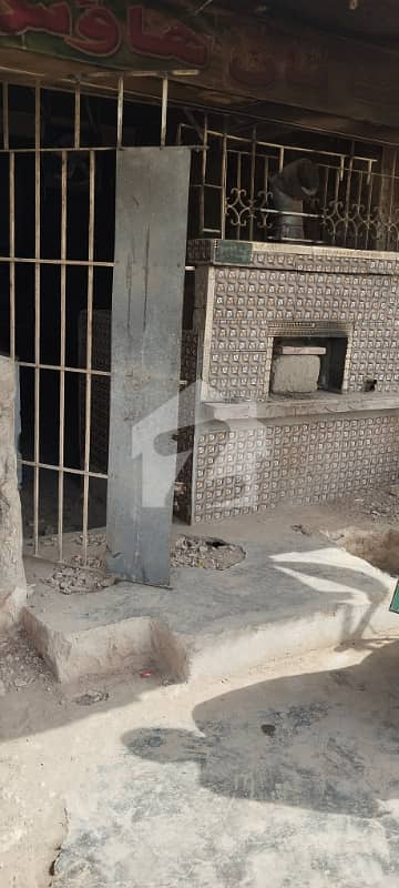 A Well Designed Shop Is Up For Rent In An Ideal Location In Karachi