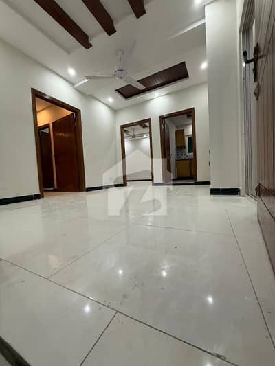 Three Bed Unfurnished Apartment Available For Rent In E11-4 Islamabad Emerald Heights