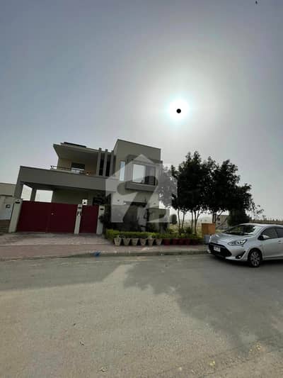 بحریہ ٹاؤن - پریسنٹ 1 بحریہ ٹاؤن کراچی,کراچی میں 5 کمروں کا 11 مرلہ مکان 1.3 لاکھ میں کرایہ پر دستیاب ہے۔