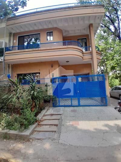 25x40 Proper Corner Park Face House for Sale in G-11