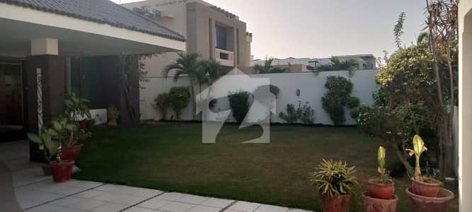 ڈی ایچ اے فیز 6 ڈی ایچ اے ڈیفینس,کراچی میں 6 کمروں کا 2 کنال مکان 28.0 کروڑ میں برائے فروخت۔ ڈی ایچ اے فیز 6 ڈی ایچ اے ڈیفینس,کراچی میں 6 کمروں کا 2 کنال مکان 28.0 کروڑ میں برائے فروخت۔