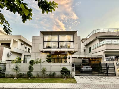 Ultra Luxurious Designer House For Sale