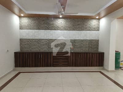 10 Marla Double Storey VIP House in C1 Township LHR Facing Park