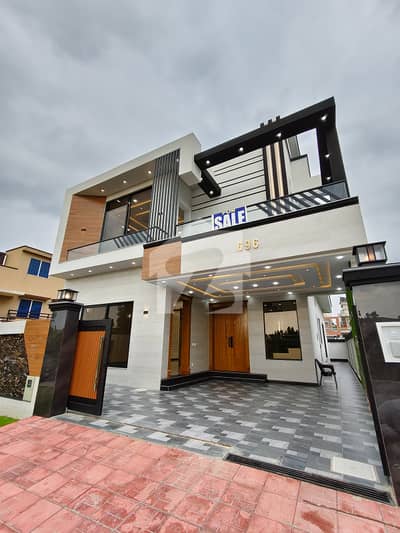 Park Facing 10 Marla Luxury Designer House For Sale In Bahria Town Phase 8 Sector E