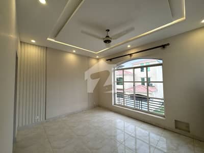 7 Marla Full Designer House Available For Rent , Location Usman Block Water No Issue