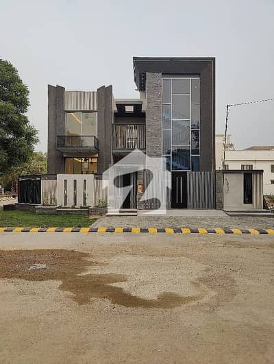 گلشنِ معمار - سیکٹر ڈبلیو گلشنِ معمار,گداپ ٹاؤن,کراچی میں 6 کمروں کا 18 مرلہ مکان 10.5 کروڑ میں برائے فروخت۔ گلشنِ معمار - سیکٹر ڈبلیو گلشنِ معمار,گداپ ٹاؤن,کراچی میں 6 کمروں کا 18 مرلہ مکان 10.5 کروڑ میں برائے فروخت۔