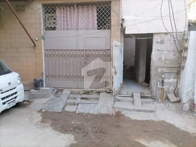 Upper Portion Of 120 Square Yards In North Karachi - Sector 11K For Sale