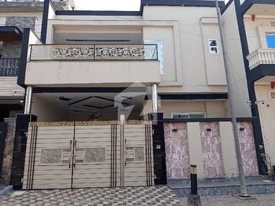 فور سِیزن ہاؤسنگ فیصل آباد میں 7 مرلہ Studio مکان 3.65 کروڑ میں برائے فروخت۔