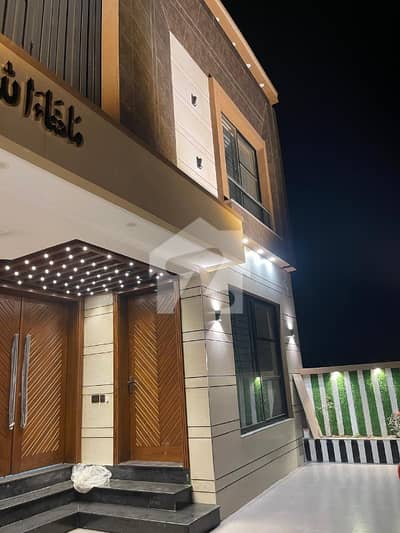 بحریہ ٹاؤن ۔ سیکٹر ایف بحریہ ٹاؤن,لاہور میں 6 کمروں کا 10 مرلہ مکان 4.5 کروڑ میں برائے فروخت۔ بحریہ ٹاؤن ۔ سیکٹر ایف بحریہ ٹاؤن,لاہور میں 6 کمروں کا 10 مرلہ مکان 4.5 کروڑ میں برائے فروخت۔