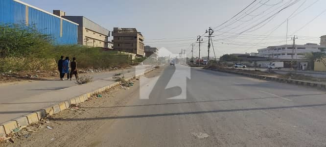 PRIME LOCATION 1210 SQUARE YARD INDUSTRIAL PLOT FOR SALE IN BLOCK E SITE PHASE 2 SITE SUPER HIGHWAY INDUSTRIAL AREA KARACHI