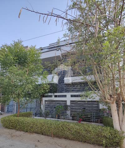 SLIGHTLY USE HOUSE FOR SALE