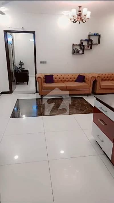 پی ای سی ایچ ایس جمشید ٹاؤن,کراچی میں 4 کمروں کا 11 مرلہ فلیٹ 6.5 کروڑ میں برائے فروخت۔
