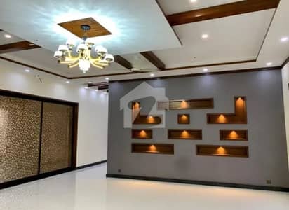 272sq yd 4 & 5 Bedrooms Luxury Villa FOR SALE. Adjacent to Jinnah Avenue, Easy access to Entrance facing GRAND MOSQUE. All facilities nearby and utilities present. 272sq yd 4 & 5 Bedrooms Luxury Villa FOR SALE. Adjacent to Jinnah Avenue, Easy access to Entrance facing GRAND MOSQUE. All facilities nearby and utilities present.