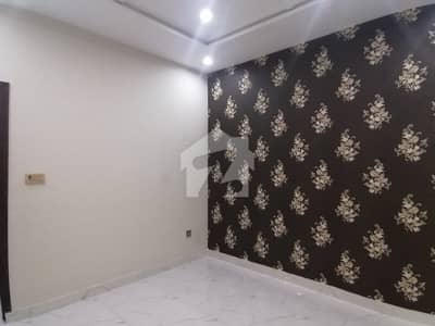 Highly-Desirable 10 Marla House Available In Gulshan-e-Ravi