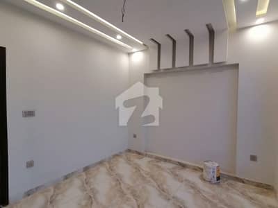 In Gulshan-e-Ravi - Block G House Sized 10 Marla For sale In Gulshan-e-Ravi - Block G House Sized 10 Marla For sale