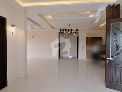 Fair-Priced Prime Location 1000 Square Yards House Available In DHA Phase 6 Fair-Priced Prime Location 1000 Square Yards House Available In DHA Phase 6