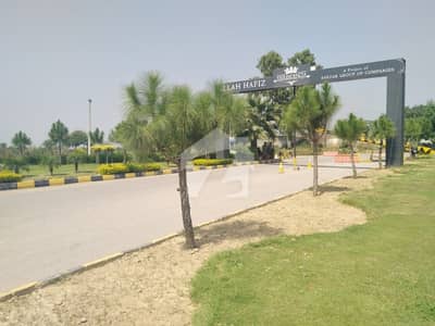 Prominently-Located 8 Marla Residential Plot Available In Taj Residencia - Daffodils Block