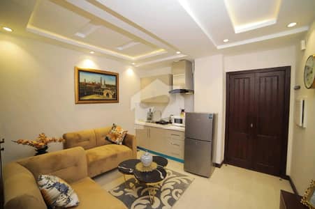 Premium 550 Square Feet Flat Is Available For rent In Lahore Premium 550 Square Feet Flat Is Available For rent In Lahore