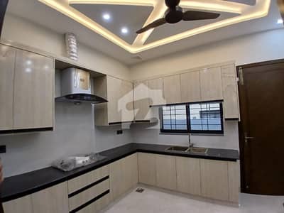 10 Marla Brand New Lower Portion For Rant CC Block Bahria Town Lahore 10 Marla Brand New Lower Portion For Rant CC Block Bahria Town Lahore