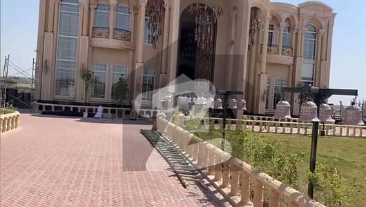 گلبرگ گرینز ۔ بلاک بی گلبرگ گرینز,گلبرگ,اسلام آباد میں 8 کمروں کا 5 کنال فارم ہاؤس 35.0 کروڑ میں برائے فروخت۔