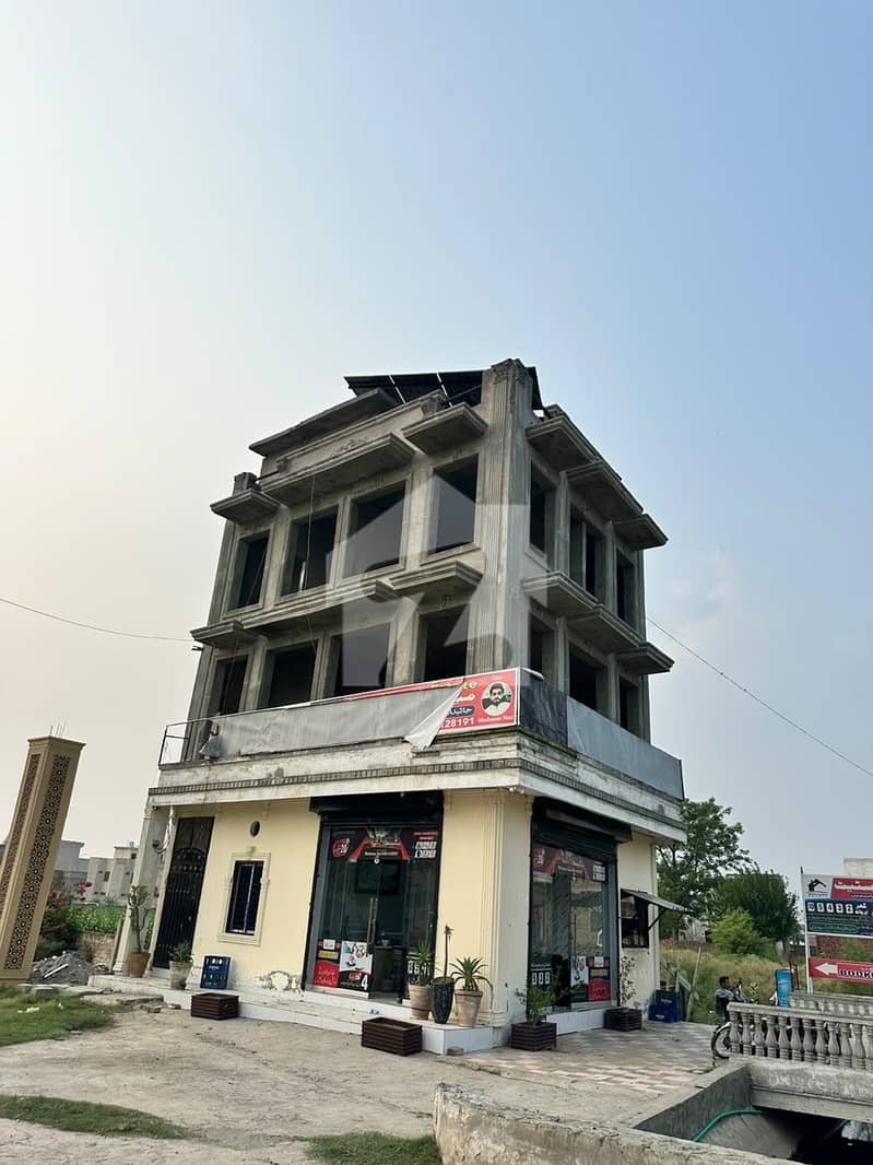 کاہنہ لاہور میں 3 مرلہ Studio عمارت 1.35 کروڑ میں برائے فروخت۔ کاہنہ لاہور میں 3 مرلہ Studio عمارت 1.35 کروڑ میں برائے فروخت۔