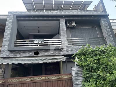 بحریہ ٹاؤن فیز 4 بحریہ ٹاؤن راولپنڈی,راولپنڈی میں 5 کمروں کا 10 مرلہ مکان 4.5 کروڑ میں برائے فروخت۔ بحریہ ٹاؤن فیز 4 بحریہ ٹاؤن راولپنڈی,راولپنڈی میں 5 کمروں کا 10 مرلہ مکان 4.5 کروڑ میں برائے فروخت۔