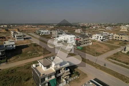 آئی ۔ 9 اسلام آباد میں 4 کنال صنعتی زمین 40.0 کروڑ میں برائے فروخت۔
