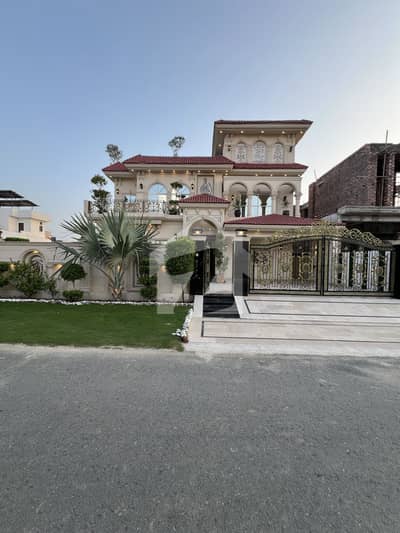 1 Kanal Luxury House For Sale In Central Park Lahore 1 Kanal Luxury House For Sale In Central Park Lahore