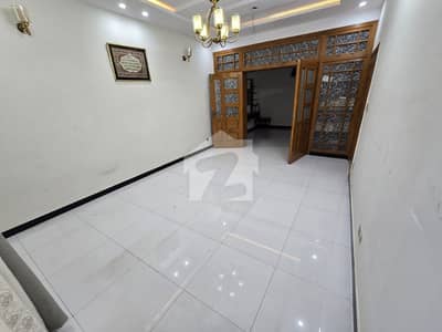 7 Marla Portion Available For Rent In G-15