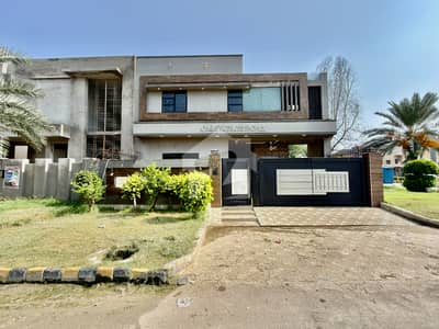10 Maral Corner House For Sale Cit Houing Gujranwala