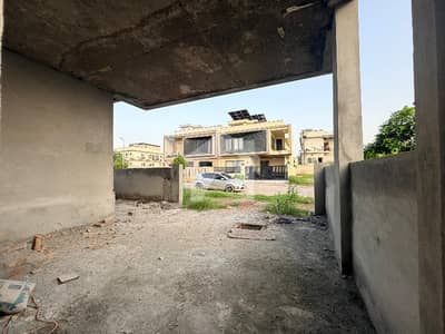 House In Bahria Enclave Sized 10 Marla Is Available House In Bahria Enclave Sized 10 Marla Is Available