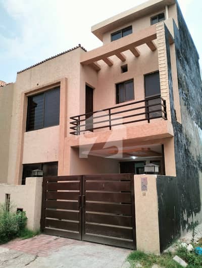 Double Storey 5 Marla House For sale In Bahria Town Phase 8 - Ali Block Rawalpindi Double Storey 5 Marla House For sale In Bahria Town Phase 8 - Ali Block Rawalpindi