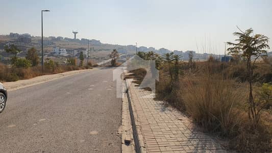 Kanal Plots / Good Location / Market Rate / DHA Phase 4 / Islamabad