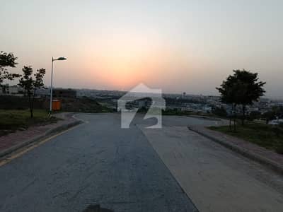 5 Marla Plot For Sale in  Garden City  Zone 5a