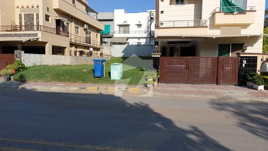 10 Marla Plot For Sale Near Mosque & Park In Bahria Phase 7