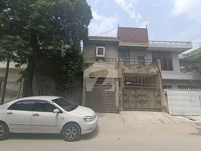 10 MARLA INVESTER RATE HOUSE FOR SALE IN MODEL TOWN LAHORE