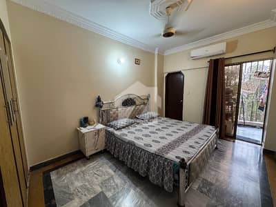 Flat For Rent Flat For Rent