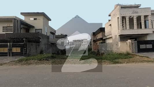 On 80 Feet Road Plot No-3533 Block Y - 10 Marla Plot On Top Location Of Phase 7 DHA Lahore