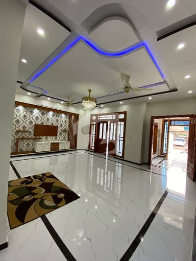 14 MARLA FULL HOUSE FOR RENT IN G-13 ISLAMABAD IDEAL LOCATION