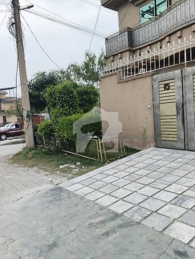 pesh Hayat abad phase 6 sector F5 8mrla carnal house for rent