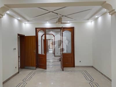 12 Marla House For Rent For Office&Family