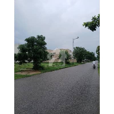 23 Marla Corner Ideal Location Plot, Close To Park & Mosque, Easy Access From Main 160fet Road 23 Marla Corner Ideal Location Plot, Close To Park & Mosque, Easy Access From Main 160fet Road