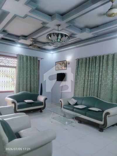 2nd Floor Portion 4 Bed DD Vip Block 15 Gulistan E Jouhar For Rent