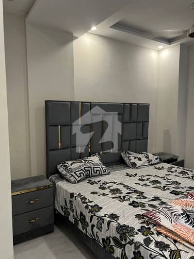 950sqft Fully Furnished Apartment Available In Bahria Town Lahore
