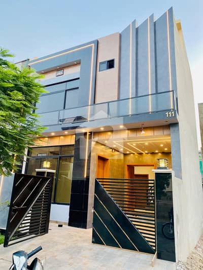 citi housing 5 Marla luxury house available good location citi housing 5 Marla luxury house available good location